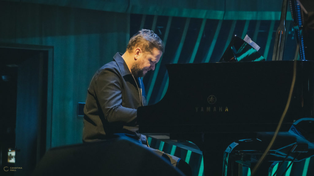 Zaduszki jazzowe czyli Smoczyński & Wania oraz Piotr Schmidt.